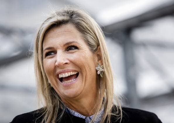 Entertainment Themen der Woche KW43 Entertainment Bilder des Tages EINDHOVEN - Queen Maxima takes a tour of designers and locations during the Dutch Design Week (DDW). During the DDW, Eindhoven will be all about design in the broadest sense of the word for nine days. ANP SEM VAN DER WAL netherlands out - belgium out  Copyright: xx x482175650x originalFilename: 482175650.jpg