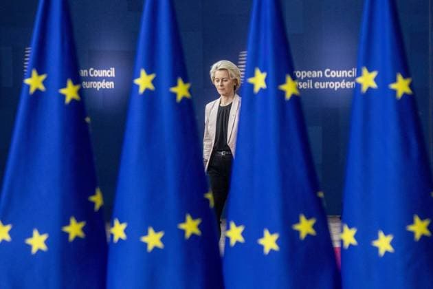 Bilder des Jahres 2023, News 10 Oktober News Themen der Woche KW43 News Bilder des Tages European Commission President Ursula Von der Leyen pictured during pictured at the arrivals ahead of a European council summit, in Brussels, Thursday 26 October 2023.  HATIMxKAGHAT 78575554