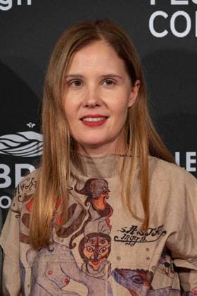 Justine TRIET, Regisseurin, Roter Teppich, Red Carpet Show, Ankunft, arrival, Film Festival Cologne awards in Koeln, 26.10.2022.