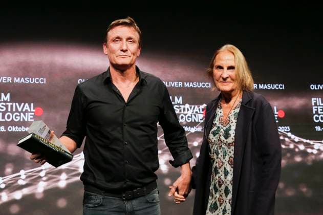 Oliver Masucci und Gabriela Sperl bei der Verleihung der Cologne Awards auf dem 33. Film Festival Cologne 2023 im E-Werk. Köln, 26.10.2023