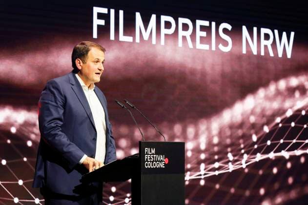 Nathanael Liminski bei der Verleihung der Cologne Awards auf dem 33. Film Festival Cologne 2023 im E-Werk. Köln, 26.10.2023