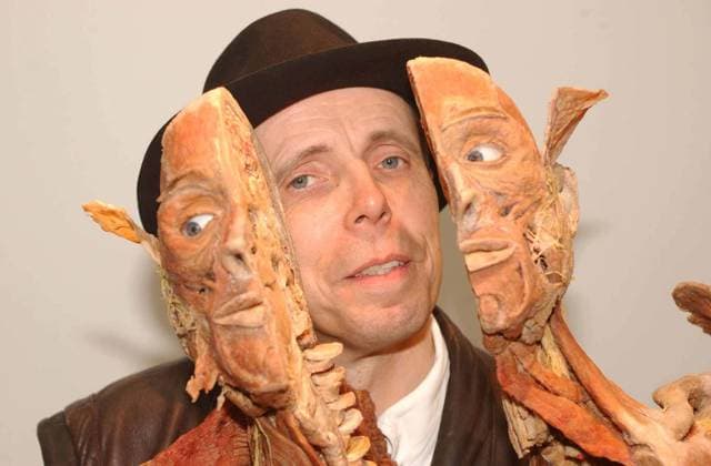 Prof GUNTHER VON HAGENS German Professor of Anatomy At his exhibition Body Worlds , an Anatomical Exhibition of Real Human Bodies created by plastination, at the Atlantis Gallery in London COMPULSORY CREDIT: UPPA Photoshot Photo UGL019332_0179 12.0 Prof GUNTHER VON HAGENS German Professor of Anatomy At his exhibition Body Worlds , an Anatomical Exhibition of Real Human Bodies created by plastination, at the Atlantis Gallery in London COMPULSORY CREDIT: UPPA Photoshot Photo UGL019332_0179 12.07.2002, Credit:Photoshot Avalon United Kingdom  Copyright: xPhotoshotx xAvalonx 0505508963