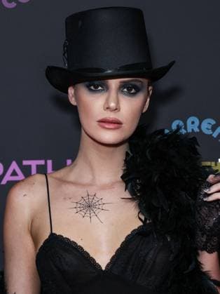Darren Dzienciol Pop Icons Halloween Party - LA Alissa Violet arrives at Darren Dzienciol s Pop Icons Halloween Party 2023 Presented By Solisca Tequila and PATH Water held at a Private Residence on October 27, 2023 in Beverly Hills, Los Angeles, CA, USA. Photo by Xavier Collin Image Press Agency ABACAPRESS.COM Los Angeles CA United States  Copyright: xCollinxXavier ImagexPressxAgencyxABACAx 873656_018 CollinxXavier ImagexPressxAgencyxABACAx 873656_018