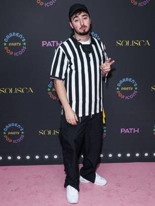 Darren Dzienciol Pop Icons Halloween Party - LA American producer, DJ and record executive Zack Bia arrives at Darren Dzienciol s Pop Icons Halloween Party 2023 Presented By Solisca Tequila and PATH Water held at a Private Residence on October 27, 2023 in Beverly Hills, Los Angeles, CA, USA. Photo by Xavier Collin Image Press Agency ABACAPRESS.COM Los Angeles CA United States  Copyright: xCollinxXavier ImagexPressxAgencyxABACAx 873656_112 CollinxXavier ImagexPressxAgencyxABACAx 873656_112
