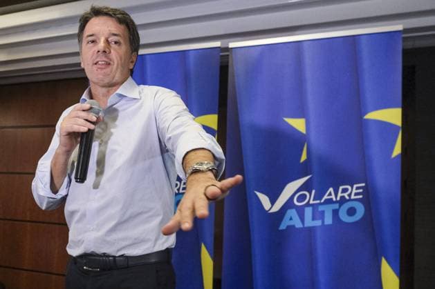 News - Volare Alto tour, Matteo Renzi in Naples Campania leg of his Volare Alto tour. Matteo Renzi in Naples October, 28 2023 meets supporters and launches the campaign for the European elections of Centro - Renew Europe. Napoli Napoli Italy Copyright: xAntonioxBalascox xLiveMediax LPN_1107254