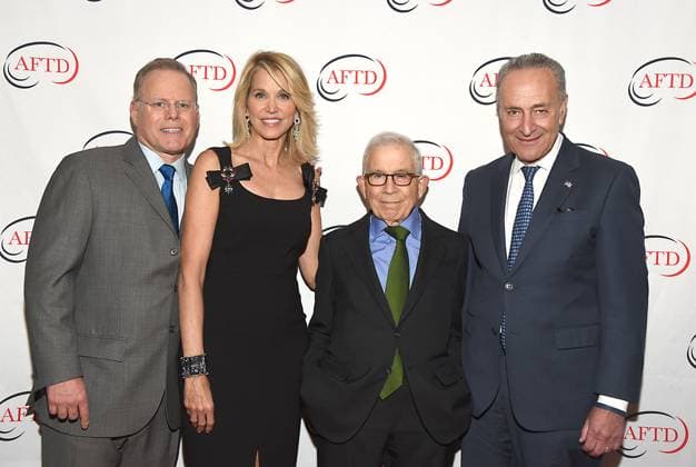 Zaslav, Zahn, Newhouse and Schumer David Zaslav, Paula Zahn, Donald Newhouse & Senator Charles Schumer attend AFTD s Hope Rising Benefit on October 12, 2017 at the Pierre Hotel in New York City, New York, USA. AFTD stands for The Association for Frontototemporal Degeneration., Credit:Robin Platzer Twin Images Avalon United States of America  Copyright: xRobinxPlatzer TwinxImagesx xAvalonx 0507207502