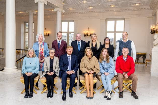 Entertainment Themen der Woche KW44 Entertainment Bilder des Tages 01-11-2023 Noordeinde Queen Maxima and King Willem-Alexander during a meeting with letters writers at palace Noordeinde in The Hague. Members of the Royal House receive more than ten thousand letters every year and handled and stored with the intervention of the Kings Office and the Royal Household Service. Â  Copyright: xPPEx