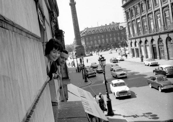 Film Irma La Douce Actors Shirley MacLaine and Jack Lemmon at Paris Paris France  Copyright: xLeoxFuchsx 0099 Jack Lemmon Shirley MacLaine (Irma La Douce) LE PL VENDOME