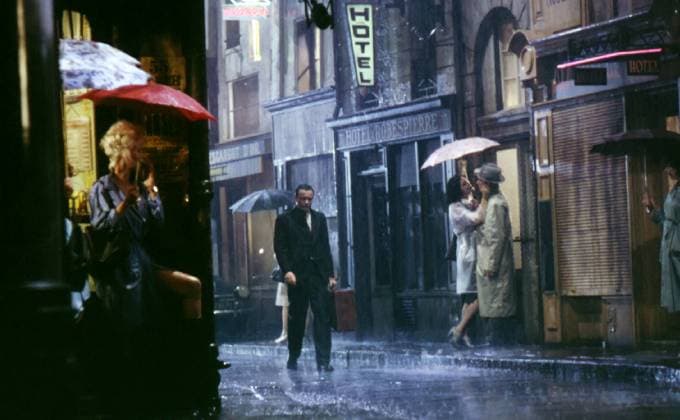 Film Irma La Douce Actor Jack Lemmon in a scene of the film Hollywood, CA USA  Copyright: xLeoxFuchsx 0128 Jack Lemmon (Irma La Douce) STREET SET