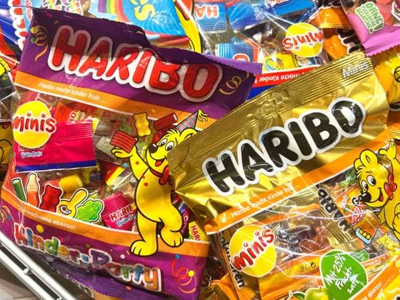Nahaufnahme HARIBO Gummibärchen *** HARIBO gummy bears close up Copyright: xmix1x