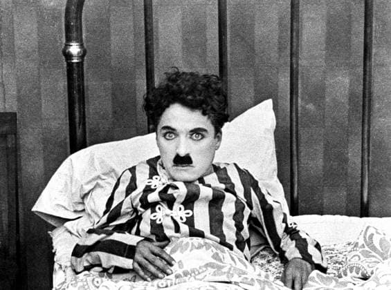 Charlie Chaplin on-set of the Film, The Adventurer , 1917  Copyright: xABxArchivex jtv002443