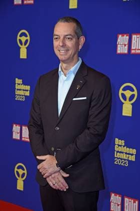 Franciscus van Meel (Geschäftsführer BMW M GmbH) - VERLEIHUNG DAS GOLDENE LENKRAD 2023 im Axel Springer Hochhaus in Berlin am 07.11.2023