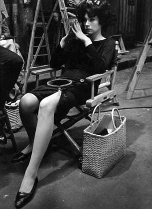 Film Irma La Douce Actress Shirley MacLaine at the set of the film Hollywood, CA USA  Copyright: xLeoxFuchsx R0207-MacLaine-ILD