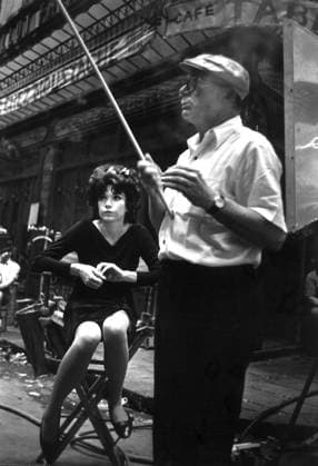 Film Irma La Douce Director Billy Wilder with actress Shirley MacLaine at the set of the film Hollywood, CA USA  Copyright: xLeoxFuchsx R0219-MacLaine-Wilder-ILD