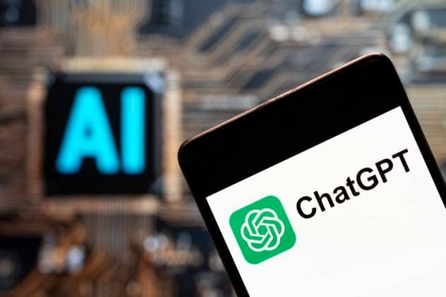 Tschechien, Hochschule streicht wegen KI und Plagiate Bachelorarbeiten Logo illustrations in China - 3 Nov 2023 In this photo illustration, the language model-based chatbot developed by OpenAI, ChatGPT, logo seen displayed on a smartphone with an Artificial intelligence (AI) chip and symbol in the background. China Copyright: xBudrulxChukrutx xSOPAxImagesx BC_2023StudioAI_4091