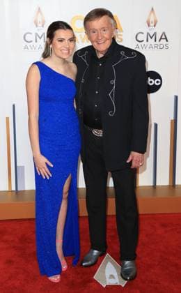 The 2023 CMA Awards at Bridgestone Arena Featuring: Bill Anderson Where: Nashville, Tennessee, United States When: 09 Nov 2023 Credit: Judy Eddy Cover Images EDITORIAL USE ONLY. NOT FOR USE BY NEWSPAPERS BASED IN THE UK. Copyright: xJudyxEddyx 53195155