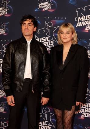 Photocall de la 25eme cÃ rÃ monie des NRJ Music Awards (NMA) au palais des Festivals et des Congres de Cannes Florian Rossi et sa compagne Louane au photocall de la 25eme cÃ rÃ monie des NRJ Music Awards (NMA) au palais des Festivals et des Congres de Cannes, France, le 10 novembre 2023. Dominique Jacovides Bestimage Celebs attend the 25th NRJ Music Awards - Red Carpet arrivals at Palais des Festivals in Cannes, France, on November 10, 2023. Cannes France  Copyright: xDOMINIQUExJACOVIDESx xBESTIMAGExDOMINIQUExJACOVIDESx xBESTIMAGEx