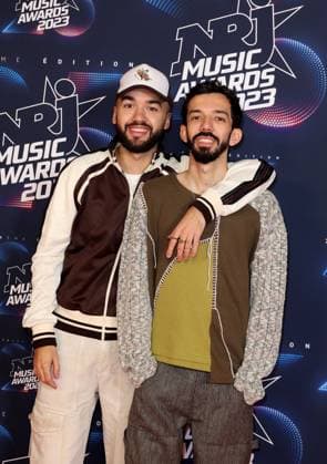 Photocall de la 25eme cÃ rÃ monie des NRJ Music Awards (NMA) au palais des Festivals et des Congres de Cannes Bigflo et Oli (Florian et Olivio Ordonez) au photocall de la 25eme cÃ rÃ monie des NRJ Music Awards (NMA) au palais des Festivals et des Congres de Cannes, France, le 10 novembre 2023. Dominique Jacovides Bestimage Celebs attend the 25th NRJ Music Awards - Red Carpet arrivals at Palais des Festivals in Cannes, France, on November 10, 2023. Cannes France  Copyright: xDOMINIQUExJACOVIDESx xBESTIMAGExDOMINIQUExJACOVIDESx xBESTIMAGEx
