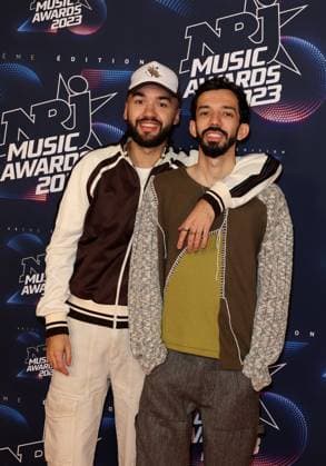 Photocall de la 25eme cÃ rÃ monie des NRJ Music Awards (NMA) au palais des Festivals et des Congres de Cannes Bigflo et Oli (Florian et Olivio Ordonez) au photocall de la 25eme cÃ rÃ monie des NRJ Music Awards (NMA) au palais des Festivals et des Congres de Cannes, France, le 10 novembre 2023. Dominique Jacovides Bestimage Celebs attend the 25th NRJ Music Awards - Red Carpet arrivals at Palais des Festivals in Cannes, France, on November 10, 2023. Cannes France  Copyright: xDOMINIQUExJACOVIDESx xBESTIMAGExDOMINIQUExJACOVIDESx xBESTIMAGEx