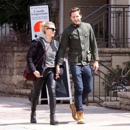 EXCLUSIVE: Margot Robbie looks to be fully in love with boyfriend Tom Ackerley as she jumps into his arms for kiss after visiting a Toronto Spa 135442, EXCLUSIVE: Margot Robbie looks to be fully in love with boyfriend Tom Ackerley as she jumps into his arms for kiss after visiting a Toronto Spa. The two kissed and walked down the street while Margot straddled Tom. They did not seem shy about displaying their affection in public. Margot is in Toronto for Suicide Squad in which she will be playing Harley Quinn. CANADA OUT, Credit:PacificCoastNews Avalon Canada, Toronto  Copyright: xPacificCoastNewsx xAvalonx 0519281884
