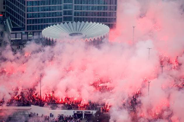 Bilder des Jahres 2023, News 11 November News Themen der Woche KW45 News Bilder des Tages March of Independence in Warsaw Photo: Pawel Wodzynski East News People attend a March of Independence on the National Independence Day commemorating the 105th anniversary of Polish independence on November 11, 2023 in Warsaw, Poland. The annual march in the centre of the Polish capital is organised by far-right and nationalist groups. EN_01602822_0191 