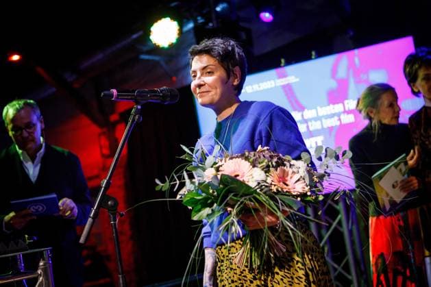 Bilder des Jahres 2023, Entertainment 11 November Entertainment Themen der Woche KW45 Filmfestival Cottbus 2023 Preisverleihung DEU Deutschland Brandenburg Cottbus, 11.11.2023, Preistraegerin Anna Buryachkova, Gewinnerin des Hauptpreises bester Film 2023 für den Film Forever - Forever bei der Preisverleihung des 33. Filmfestivals Cottbus, Das Festival des osteuropaeischen Films findet bereits zum 33. mal statt, vom 07. bis zum 12. November werden 150 Filme an verschiedenen Spielstaetten in Cottbus gezeigt und in unterschiedlichen Wettbewerbskategorien praemiert. *** Filmfestival Cottbus 2023 Award Ceremony DEU Germany Brandenburg Cottbus, 11 11 2023, Award winner Anna Buryachkova, winner of the main prize best film 2023 for the film Forever Forever at the award ceremony of the 33 Filmfestival Cottbus, The festival of East AF_Filmfestival_CB_86518.jpeg