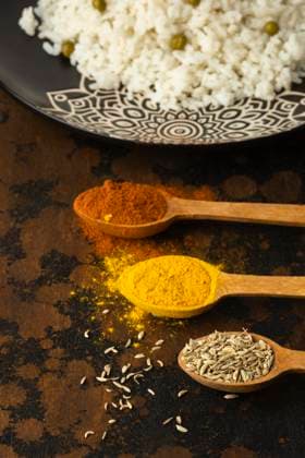 Hohe Winkel leckere Gewürze Löffel *** high Angle Delicious Spices Spoons Copyright: imageBROKER OleksandrxLatkun ibxole09813405.jpg