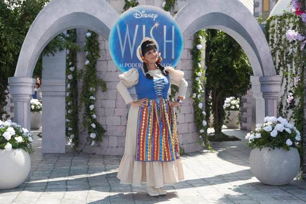 November 13, 2023, Mexico City, Ciudad de Mexico, Mexico: November 12, 2023, Mexico City, Mexico: Alma GoÂ³mez know as Cositas attends the blue carpet for Wish by Walt Disney film premiere at Cinepolis Plaza Universidad. on November 12, 2023 in Mexico City, Mexico. Mexico City Mexico - ZUMAe321 20231113_zea_e321_029 Copyright: xJaimexNogales xEyepixxGroupx