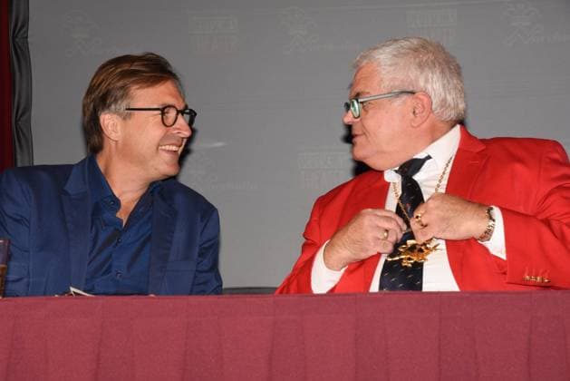 Thomas Lindsmayer Deutsches Theater Geschaeftsfuehrer Guenther Grauer Narrhalla Praesident Muenchen 14.11.2023 Deutsches Theater Narrhalla Karl Valentin Ordens Preistraeger 2024 Vorstellung Muenchen