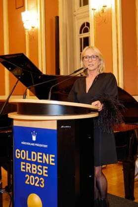 Heidrun Beckenbauer bei derVerleihung der Goldenen Erbse 2023 im Roten Rathaus Berlin.