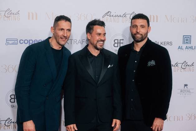 Entertainment Themen der Woche KW46 15.11.2023, Dubai, Al Habtoor Palace, Mena 360 Private Club Opening Marco Materazzi (li.), Kevin Kuranyi (re.) *** 15 11 2023, Dubai, Al Habtoor Palace, Mena 360 Private Club Opening Marco Materazzi left , Kevin Kuranyi right