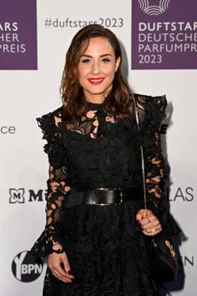 Deutscher Parfumpreis Duftstars am 16.11.2023 in der Rheinterrasse in Düsseldorf Die Verleihung des 31. Deutschen Parfumpreises Duftstars findet am 16.11.2023 in der Rheinterrasse in Düsseldorf statt. Nina Moghaddam