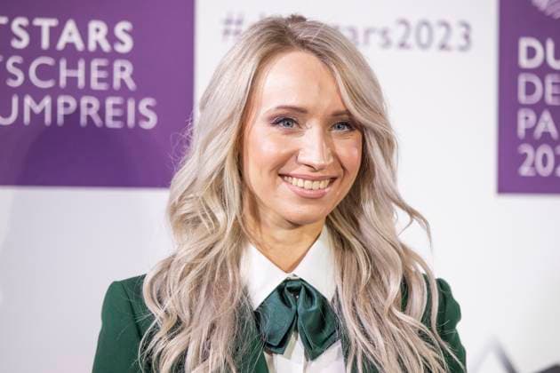Influencerin Angelina Patchouli. DUFTSTARS 2023 - Deutscher Parfumpreis Verleihung des deutschen Parfumpreises DUFTSTARS durch die Fragrance Foundation am 16.11.2023, Rheinterrassen, Duesseldorf.
