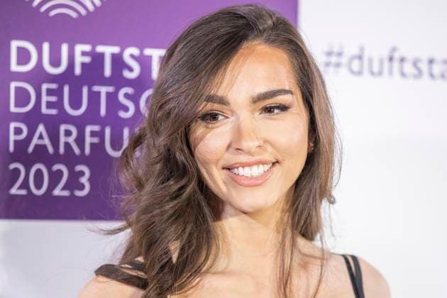 Artistin und Model Lili Paul-Roncalli. DUFTSTARS 2023 - Deutscher Parfumpreis Verleihung des deutschen Parfumpreises DUFTSTARS durch die Fragrance Foundation am 16.11.2023, Rheinterrassen, Duesseldorf.