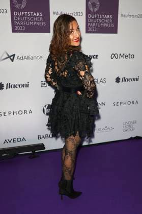 Nina Moghaddam bei der Verleihung des Deutschen Parfumpreises Duftstars 2023 auf der Rheinterrasse Düsseldorf. Düsseldorf, 16.11.2023
