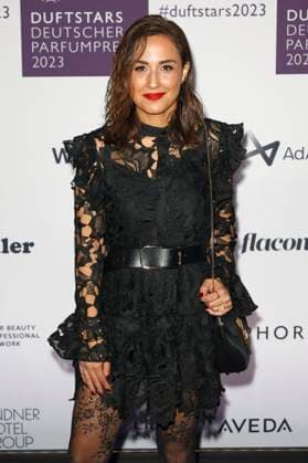 Nina Moghaddam bei der Verleihung des Deutschen Parfumpreises Duftstars 2023 auf der Rheinterrasse Düsseldorf. Düsseldorf, 16.11.2023