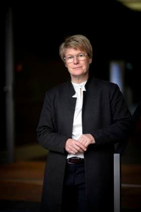 Prof. Veronika Grimm, Wirtschaftsweise DEU, Deutschland, Germany, Berlin, 08.11.2023 Portrait Prof. Veronika Grimm , Mitglied Sachverstaendigenrat zur Begutachtung der gesamtwirtschaftlichen Entwicklung in Berlin Deutschland Wirtschaftsweise en: Portrait Prof. Veronika Grimm , German economist and member of the German Council of Economic Experts in Berlin Germany *** Prof Veronika Grimm, Wirtschaftsweise DEU, Deutschland, Germany, Berlin, 08 11 2023 Portrait Prof Veronika Grimm , Mitglied Sachverstaendigenrat zur Begutachtung der gesamtwirtschaftlichen Entwicklung in Berlin Deutschland Wirtschaftsweise en Portrait Prof Veronika Grimm , German economist and member of the German Council of Economic Experts in Berlin Germany