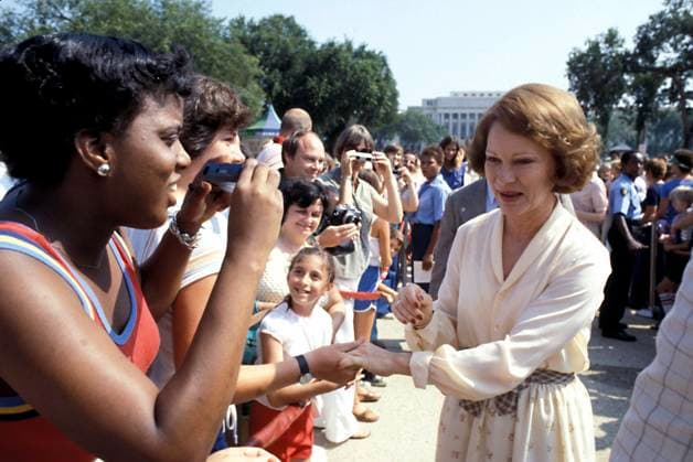 August 15, 1978, Washington, District of Columbia, USA; First Lady ROSALYNN CARTER greets member of the public in Washington. Washington USA - ZUMAg47_ 19780815_car_g47_409 Copyright: xArthurxGracex