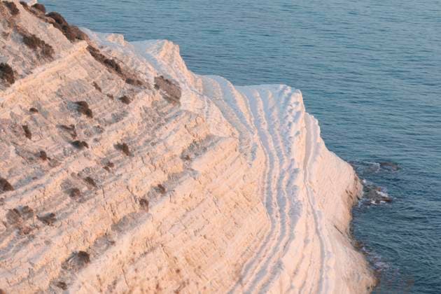 Creative Highlights World Italy, Sicily, Realmonte, Aerial view of Scala dei Turchi cliff, FCF02152