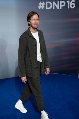 Sebastian VETTEL, ehem. Formel 1-Rennfahrer, Roter Teppich, Red Carpet Show, Ankunft, arrival, Verleihung Deutscher Nachhaltigkeitspreis in Duesseldorf am 24.11.2023.