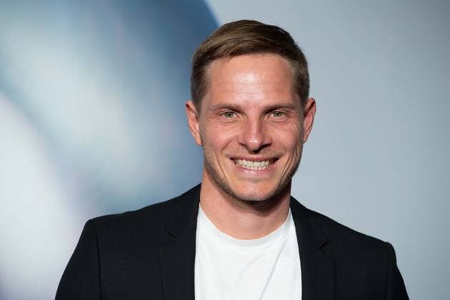 Sebastian STEUDTNER, Big Wave Surfer, Roter Teppich, Red Carpet Show, Ankunft, arrival, Verleihung Deutscher Nachhaltigkeitspreis in Duesseldorf am 24.11.2023.