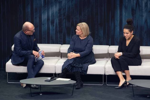 v.l. Stefan SCHULZE-HAUSMANN, Vorstandsvorsitzender Stiftung Deutscher Nachhaltigkeitspreis Nancy FAESER, Bundesinnenministerin, Celia SASIC, ehem. Fussballspielerin, DFB Vizepraesidentin, Verleihung Deutscher Nachhaltigkeitspreis in Duesseldorf am 24.11.2023.