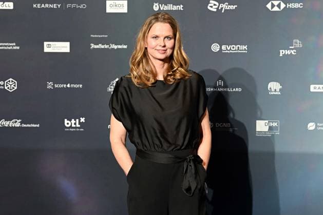 Deutscher Nachhaltigkeitspreis 2023 am 24.11.2023 im Maritim Hotel in Düsseldorf Britta Steffen ( Ehemalige deutsche Schwimmerin )