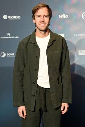 Deutscher Nachhaltigkeitspreis 2023 am 24.11.2023 im Maritim Hotel in Düsseldorf Sebastian Vettel ( Formel 1 Weltmeister )