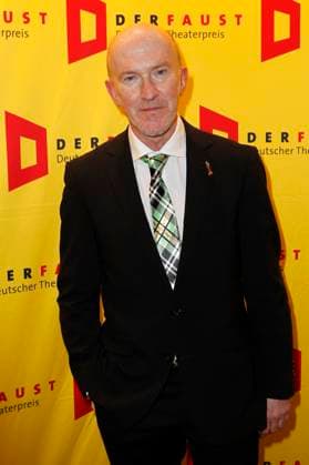Peter Nottmeier bei der Verleihung des 18. Deutschen Theaterpreises Der Faust 2023 im Thalia Theater. Hamburg, 25.11.2023