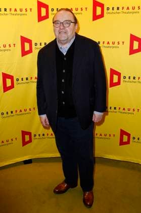 Gustav Peter Wöhler bei der Verleihung des 18. Deutschen Theaterpreises Der Faust 2023 im Thalia Theater. Hamburg, 25.11.2023