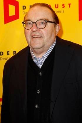 Gustav Peter Wöhler bei der Verleihung des 18. Deutschen Theaterpreises Der Faust 2023 im Thalia Theater. Hamburg, 25.11.2023