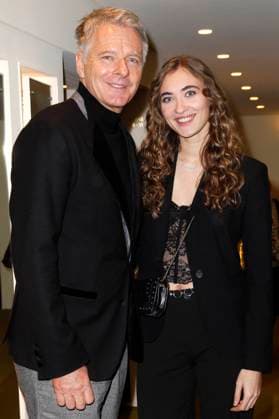 Jörg Pilawa mit Tochter Emmy bei der Verleihung des 18. Deutschen Theaterpreises Der Faust 2023 im Thalia Theater. Hamburg, 25.11.2023