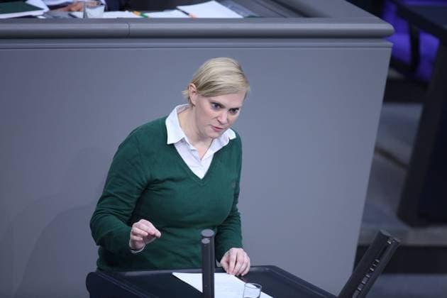 Berlin, Deutschland, 16.11.2023: Sitzungswoche im Deutschen Bundestag, 137. Sitzung: Nina Stahr, Grüne *** Berlin, Germany, 16 11 2023 Sitting of the German Bundestag, 137th session Nina Stahr, Greens Copyright: xdtsxNachrichtenagenturx dts_26734