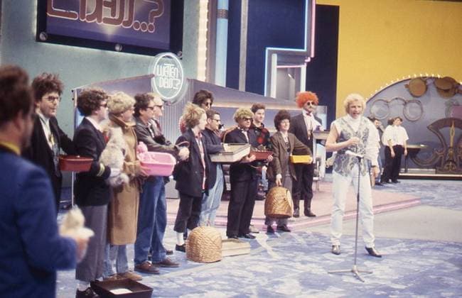 Archivbilder der Woche KW48 Die TV-Show Wetten, dass..? gastiert am 16.04.1994 in Saarbrücken. *** The TV show Wetten, dass makes a guest appearance in Saarbrücken on 16 04 1994 bub